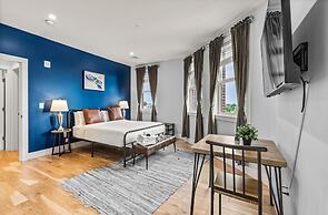 Luxury 2BD 2BA Near Logan Airport and T Station