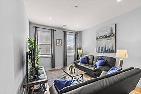 Luxury 2BD 2BA Near Logan Airport and T Station
