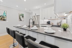 Luxury 3BD 2BA Near Logan Airport and T Station