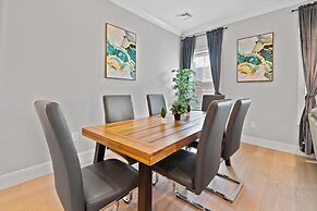 Luxury 3BD 2BA Near Logan Airport and T Station