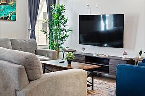 Luxury 3BD 2BA Near Logan Airport and T Station