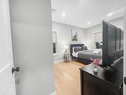 Luxury 3BD 2BA Near Logan Airport and T Station