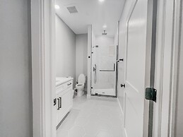 Luxury 3BD 2BA Near Logan Airport and T Station