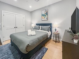 Luxury 2BD 2BA Near Logan Airport and T Station