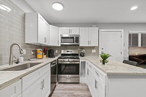 Stylish Studio Downtown Evonify