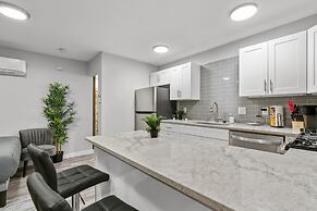 Stylish Studio Downtown Evonify