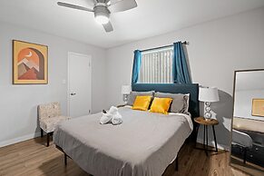 Stylish 1BR Near UT Highland Evonify