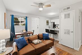 Stylish 1BR Near UT Highland Evonify
