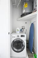 Luxury Studio 30 Mins to Manhattan Evonify