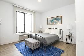 Luxury 2BR 30 Mins to Manhattan Evonify