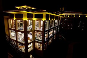 Regal Palace Resort&Spa