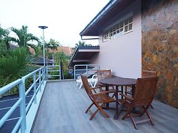 Lets Chill Pool Villa Najomtien Sattahip