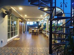 Lets Chill Pool Villa Najomtien Sattahip