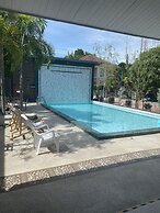 Lets Chill Pool Villa Najomtien Sattahip
