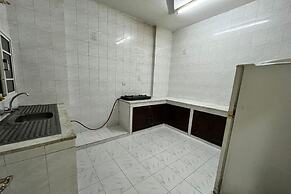 Super OYO 149 Bait Al Ghubaira Furnished Flat