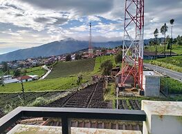 Bromo Seruni Guesthouse