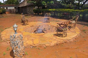 River Lumi Resort - Taveta