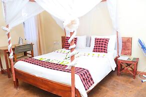 River Lumi Resort - Taveta