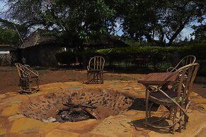 River Lumi Resort - Taveta