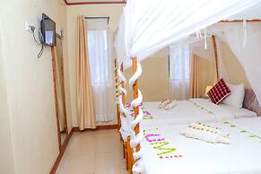 River Lumi Resort - Taveta