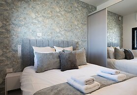 YalaRent sea breeze penthouse