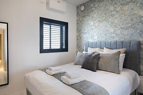 YalaRent sea breeze penthouse