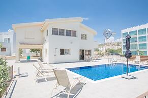 Protaras Holiday Villa Dv16