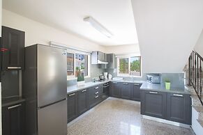 Protaras Holiday Villa Dv16