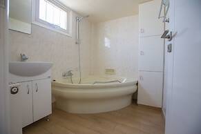 Protaras Holiday Villa Dv16