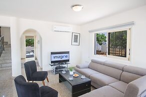 Protaras Holiday Villa Dv16