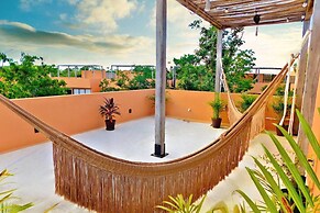 Roomy Apt With Private Terrace - Amazing Amenities
