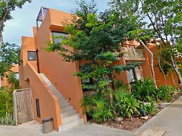 Roomy Apt With Private Terrace - Amazing Amenities