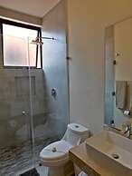 Roomy Apt With Private Terrace - Amazing Amenities