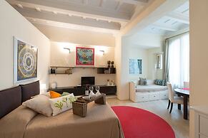 Brand New Apt In Heart Of Florence