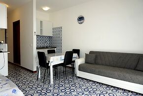 Beautiful Studio in Residence With Swimming Pool by Beahost Rentals