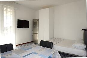 Beautiful Studio in Residence With Swimming Pool by Beahost Rentals