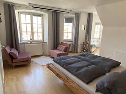 Room in Apartment - Allgäuer Festwoche 150m Entfernt