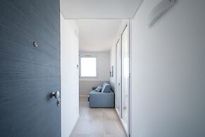 Stylish Residenza Torre Bianca 2 Bedroom Sleeps 6