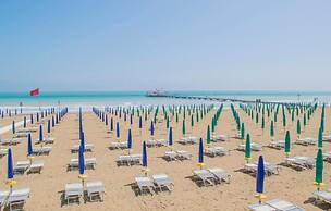 Stylish Residenza Torre Bianca 2 Bedroom Sleeps 6
