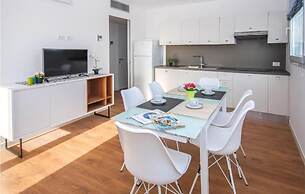 Stylish Residenza Torre Bianca 2 Bedroom Sleeps 6