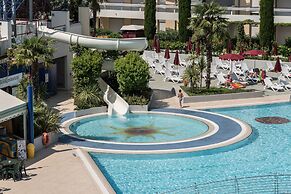 Super Villaggio Planetarium Resort 1 Bedroom Apartment Sleeps 4