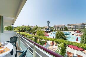 Super Villaggio Planetarium Resort 1 Bedroom Apartment Sleeps 4