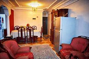 Room in Apartment - Best Price In Downtown, Walk Everywhere