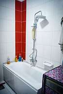 Room in Apartment - Best Price In Downtown, Walk Everywhere