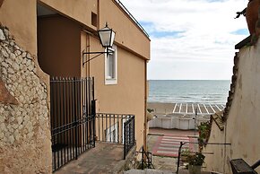 Edy sea View Holiday Apartment