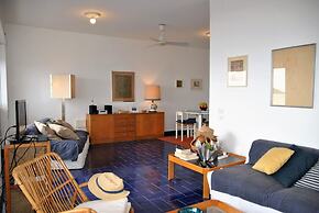 Edy sea View Holiday Apartment