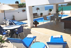 Villa Only 50m To The Sea, Sleeps 12, Polis