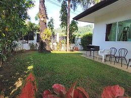 Phikun Private Pool Villa