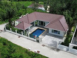 Phikun Private Pool Villa