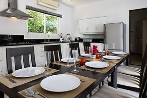 Phikun Private Pool Villa